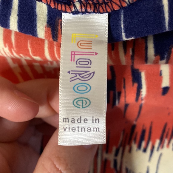 LulaRoe TC Leggings - Picture 2 of 4